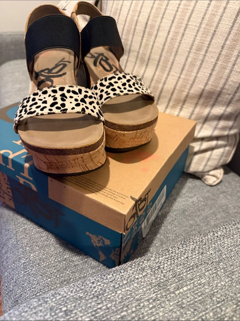 OTBT, bushnell dessert, Wedge Sandals - Black & White Animal Strap, sz 7.5, EUC